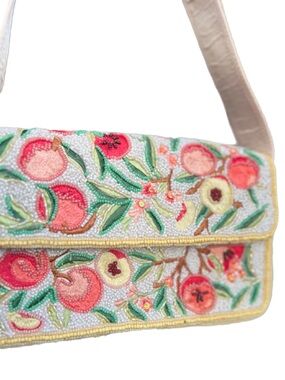 TJMAXX MARSHALLS VIRAL Peach Fruit Floral Beaded Bag Shoulder Purse Collectible